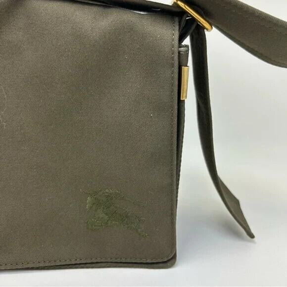 Burberry Olive Green Trench Messenger Bag Crossbody EUC - Picture 3 of 11